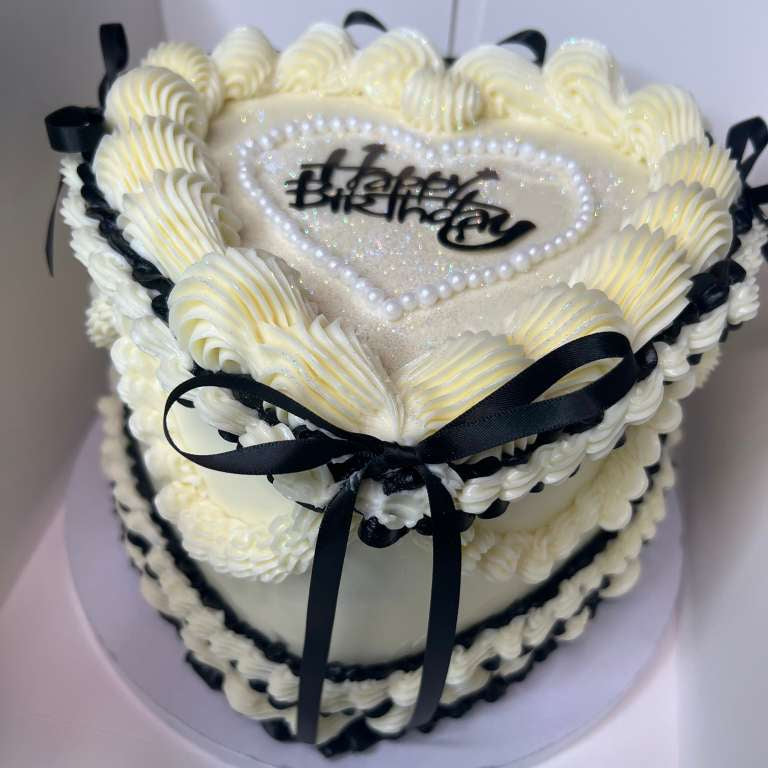 Vintage Cake1